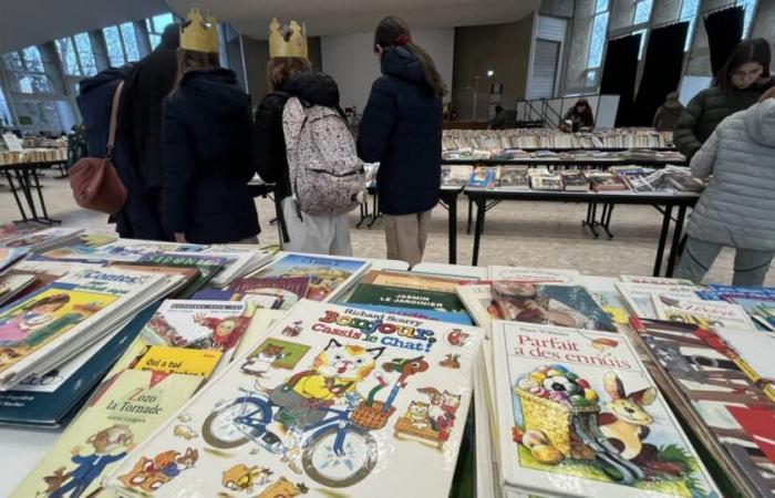 Applauso finale per l’undicesima edizione della donazione dei libri Apist