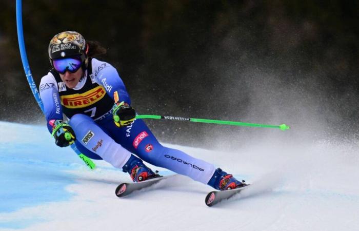 Lara Gut-Behrami e Corinne Suter sul podio del superG di Cortina, staccate da Federica Brignone