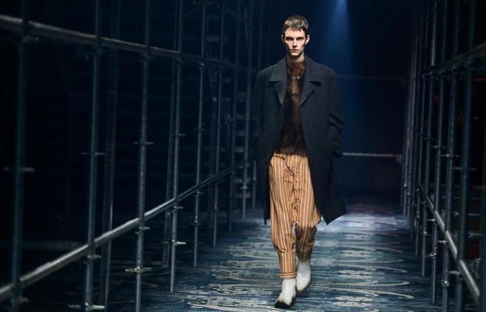 L’uomo Prada esplora l’eleganza “selvaggia” e sofisticata