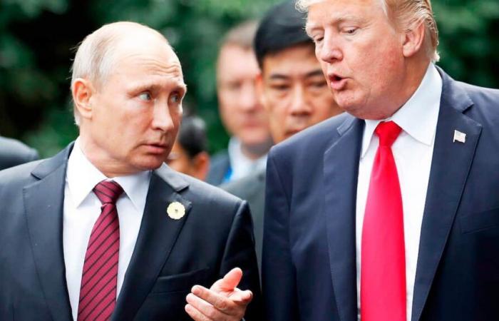 Putin si dice “aperto al dialogo” con Trump per raggiungere una “pace duratura” in Ucraina