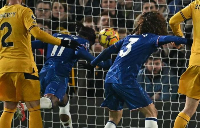 Madueke aggiunge un terzo per il Chelsea contro i Wolves! 3-1!