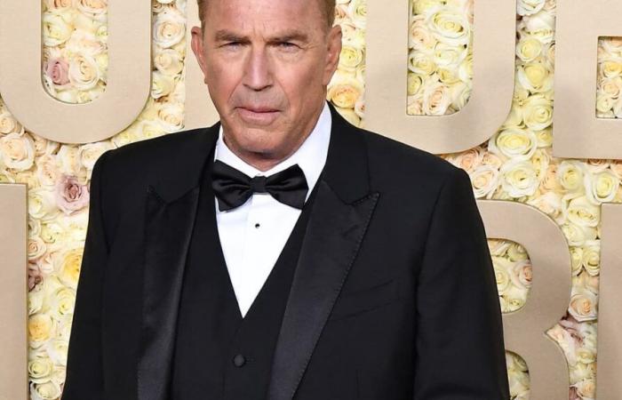 Kevin Costner festeggia il suo 70esimo compleanno rendendo omaggio a Whitney Houston