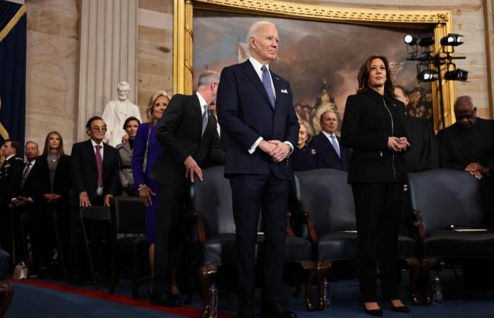 Joe Biden, Kamala Harris ha fischiato entrando nell’inaugurazione di Trump