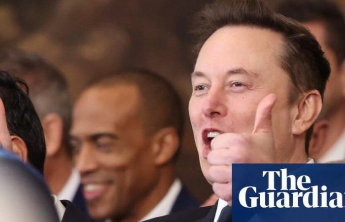 Musk alza il pollice dopo che Trump afferma che gli Stati Uniti pianteranno la loro bandiera su Marte – video