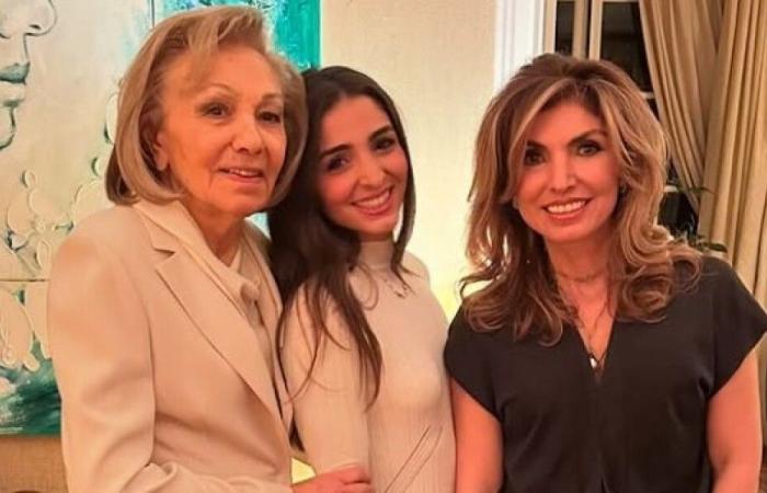 La principessa Farah Pahlavi festeggia il suo 21esimo compleanno con la sua famiglia