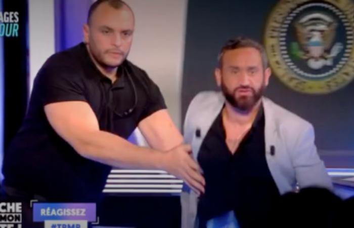 un individuo si lancia addosso a Cyril Hanouna in diretta (VIDEO)