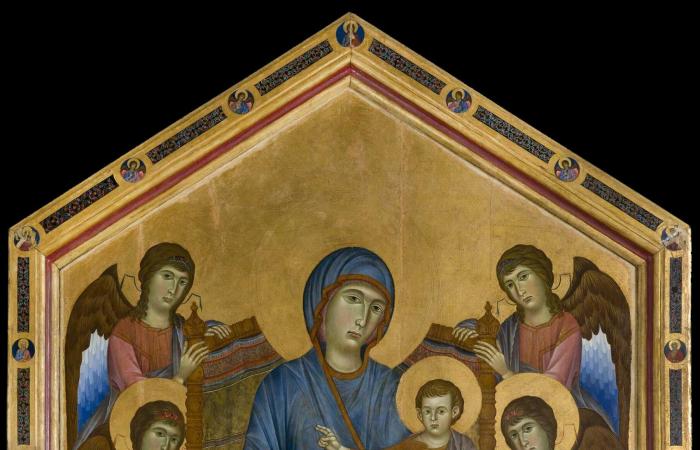 la Maestà, sfolgorante capolavoro della pittura occidentale, ritrova i suoi colori