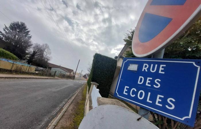 Montceau – Rue des Ecoles prende il nome di “rue des Ecoles – Samuel Paty”