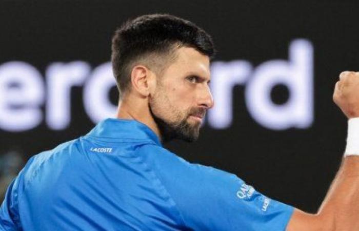 Djokovic doma Alcaraz e giocherà la sua cinquantesima semifinale Slam