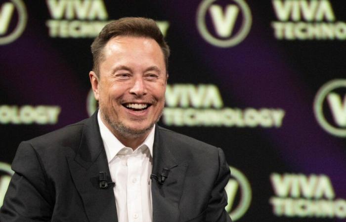 Elon Musk stava giocando a un videogioco durante l’insediamento di Donald Trump?