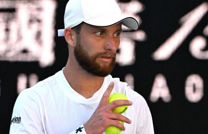 multa pesante per Corentin Moutet dopo aver insinuato che gli arbitri fossero ubriachi