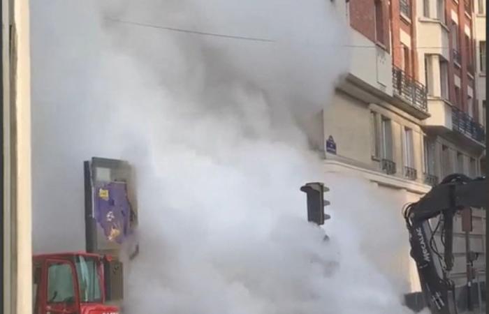 VIDEO. Enorme colonna di fumo a Parigi, quartiere transennato: cosa è successo?