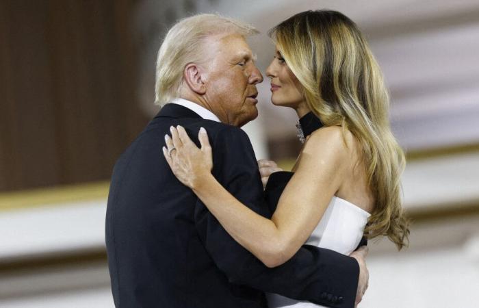 Nelle foto. Melania e Donald Trump, il loro primo ballo dopo l’inaugurazione