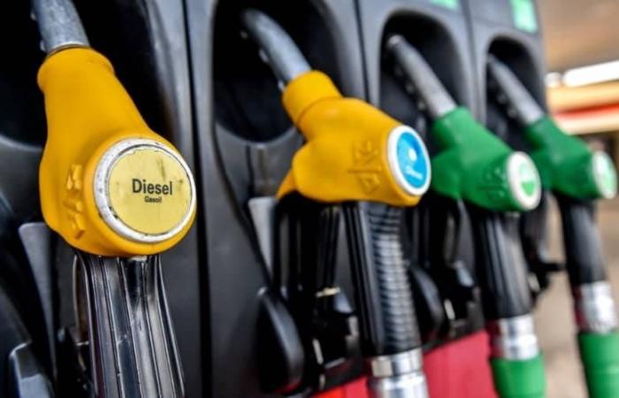 Carburanti. Profitti record per i distributori nonostante il calo dei prezzi globali