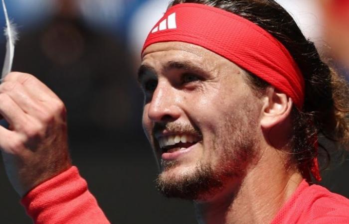 Tennis. Australian Open – Zverev primo in semifinale, martedì lo scontro Djokovic-Alcaraz