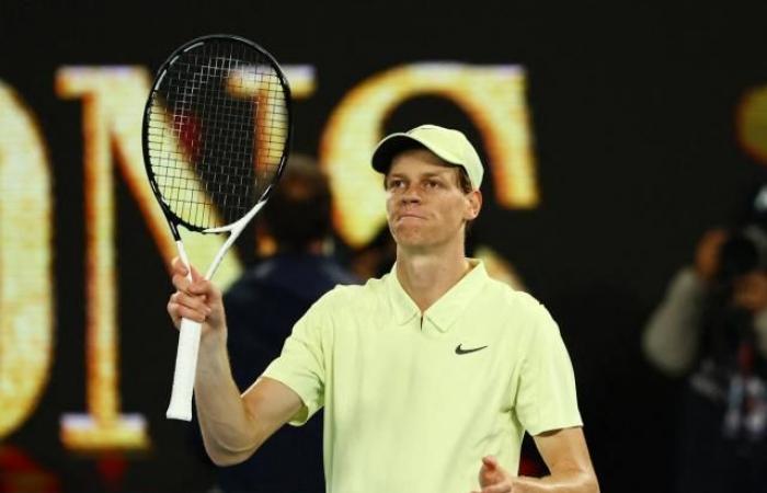 Jannik Sinner si qualifica facilmente alle semifinali dell’Australian Open contro Alex De Minaur