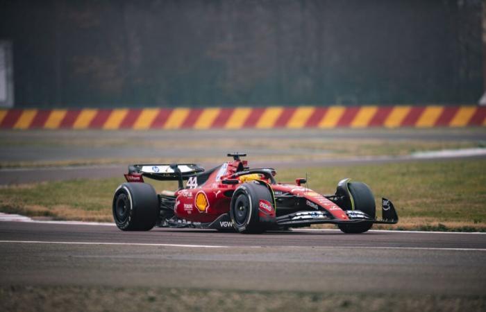 Hamilton fa il suo primo giro a Fiorano per la Ferrari