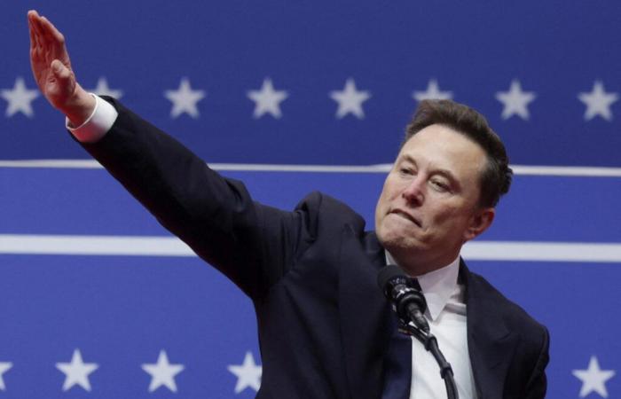 Elon Musk accusato di aver fatto il saluto nazista, ovvero di come la cultura 4chan sia entrata alla Casa Bianca