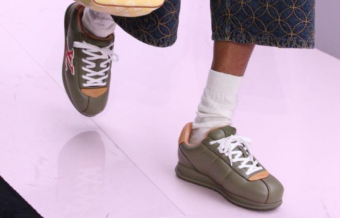 Le migliori sneakers del 2025 sembrano cuscini e sono di Louis Vuitton