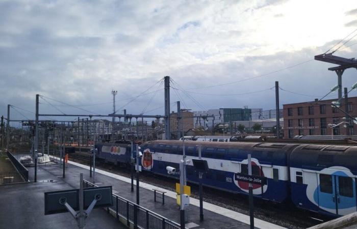 è caos sulla linea J, i treni corrono lenti