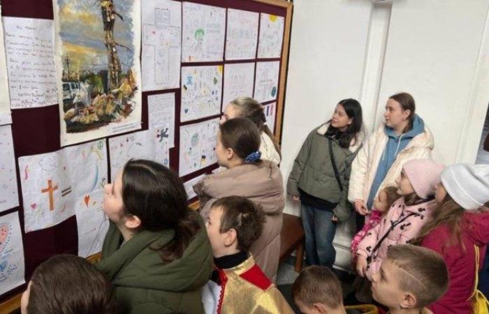 Messaggi di speranza, disegni di giovani francesi esposti a Odessa