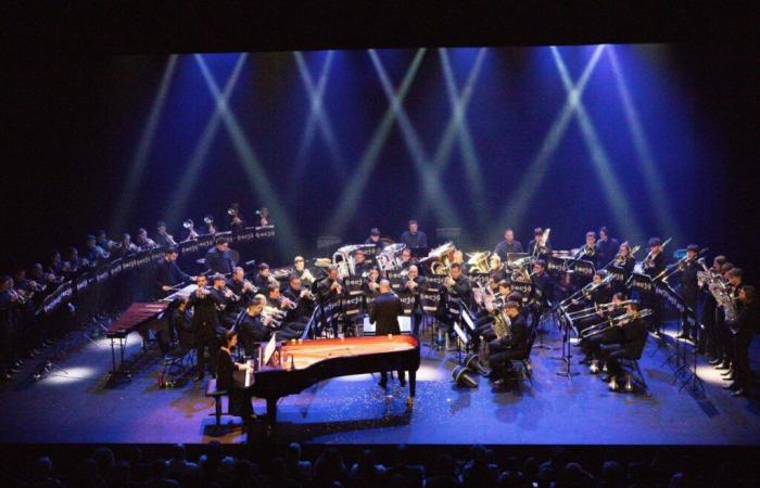 Al Théâtre du Jura, la magia orchestrata dal Jura Brass Ensemble ha funzionato