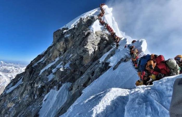 Il Nepal aumenta significativamente i prezzi di arrampicata per gli alpinisti