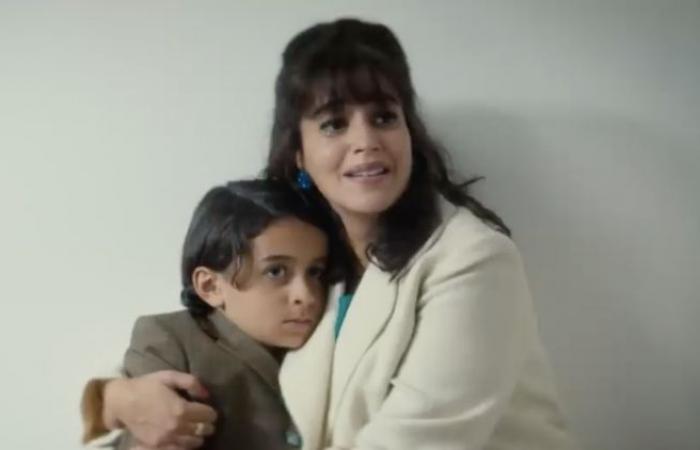 Leïla Bekhti, commovente madre coraggiosa nel primo trailer di “Mia madre, Dio e Sylvie Vartan” con Jonathan Cohen