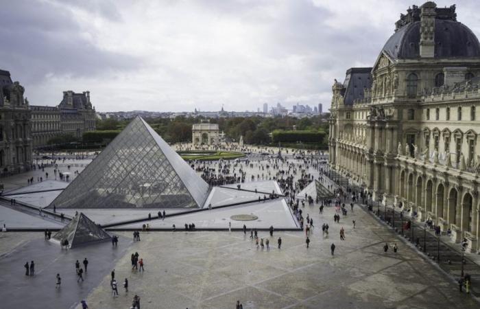 preoccupa lo stato del museo del Louvre