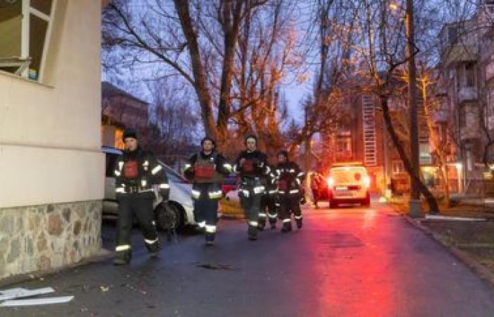 L’attacco russo provoca un morto e 16 feriti a Zaporizhzhia