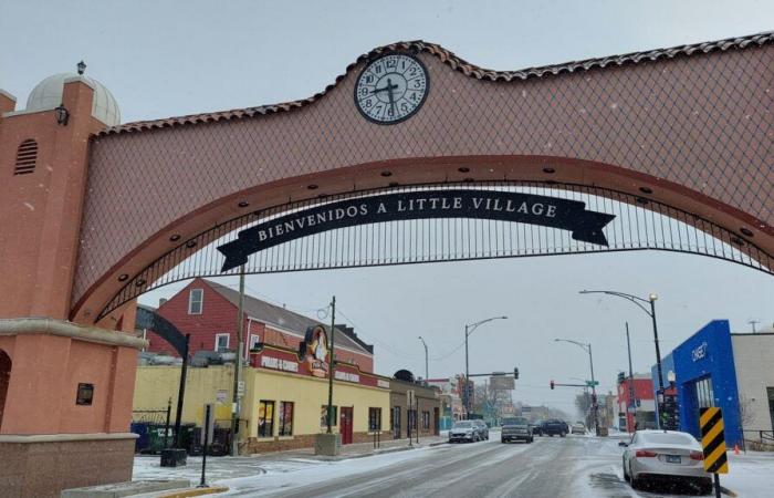 Nel quartiere latino di Chicago, gli immigrati clandestini si preoccupano per il futuro