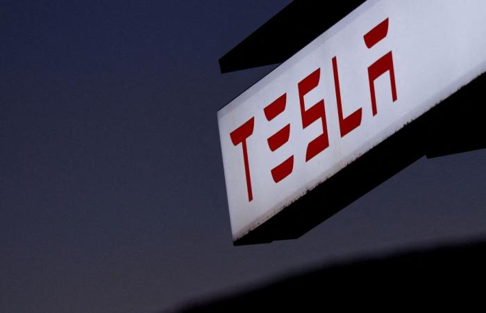 Veicoli elettrici | Tesla costa 9.000 dollari in più da febbraio