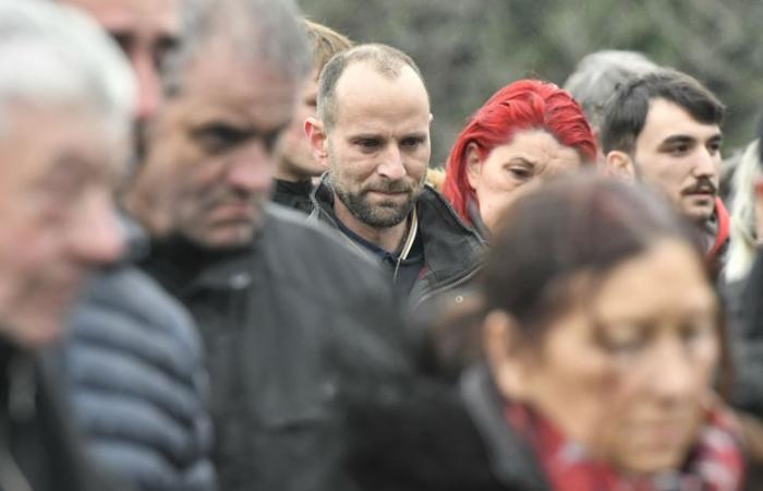 “Quel giorno, una famiglia è stata distrutta”, forte emozione durante l’omaggio al contadino e a sua figlia uccisi a Pamiers