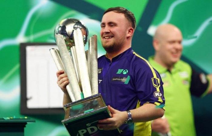 Luke Littler affronterà Van Gerwen ai maestri di Darts Dutch in ripetizione della finale del campionato mondiale dopo che Humphries si schianta