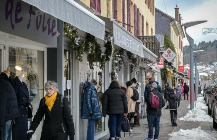 una caccia al tesoro tra negozi, bar, ristoranti e alberghi – Vosgi mattina