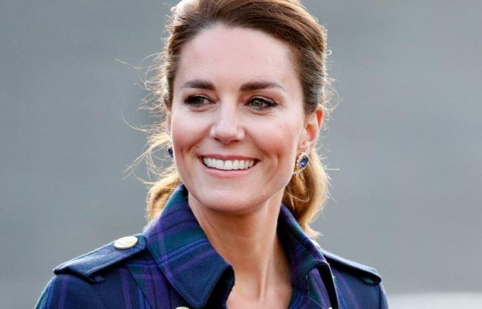 Kate Middleton, fotografata nel mezzo della gita di shopping a Notting Hill