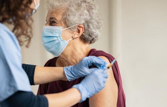 Vaccinazione degli anziani, un imperativo per la salute pubblica?