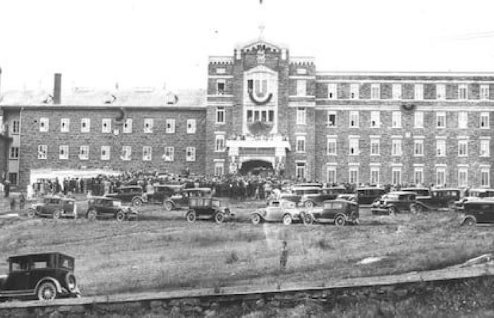 Una mostra fotografica per i 140 anni dell’Ospedale Chicoutimi