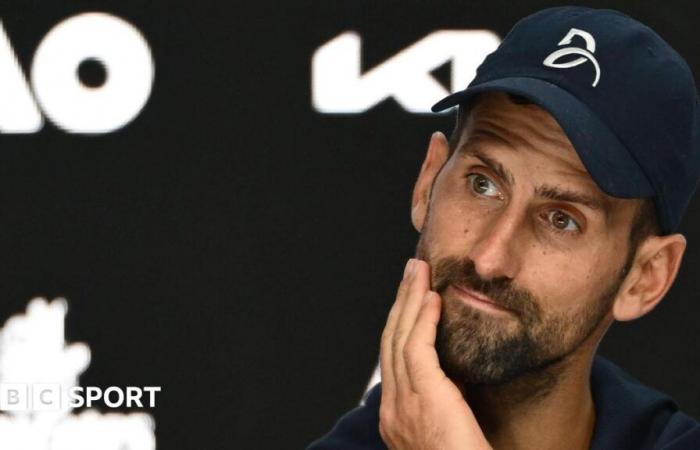 Novak Djokovic incerto sul ritorno a Melbourne dopo il ritiro infortunato dalla semifinale