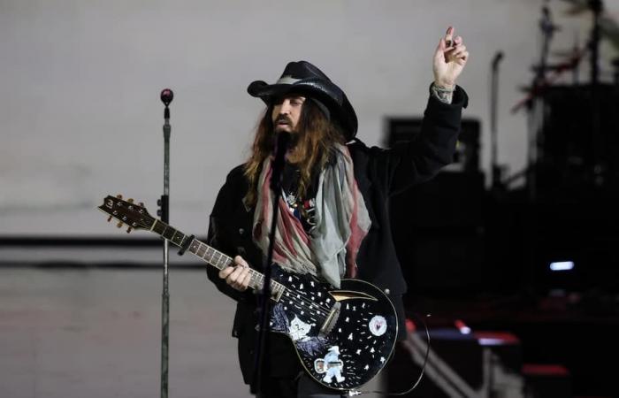 Il cantante Billy Ray Cyrus preoccupa seriamente i suoi figli