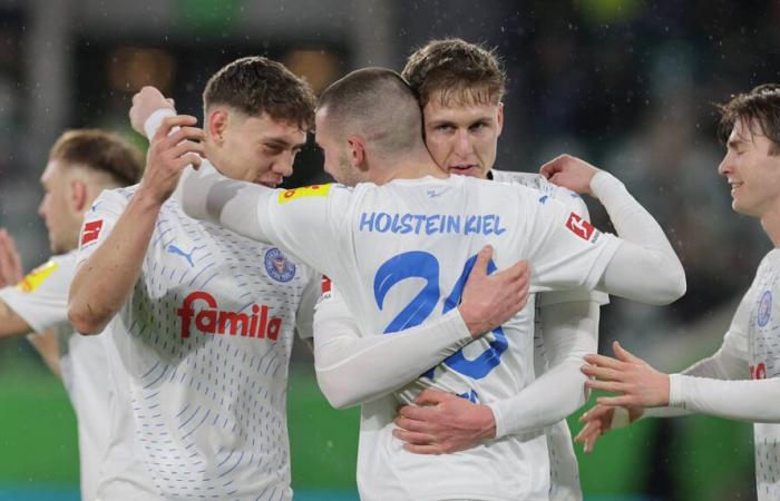 Holstein Kiel segna in casa del VfL Wolfsburg