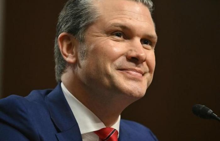 Pete Hegseth confermava per poco dal Senato a capo del Pentagono, nonostante le controversie