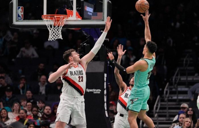 Donovan Clingan ritorna, aiuta la vittoria dei Blazer per Trail Fuel a Hornets