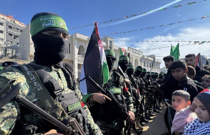 Dopo quindici mesi di guerra con Israele, Hamas vuole dimostrare di detenere ancora il potere a Gaza