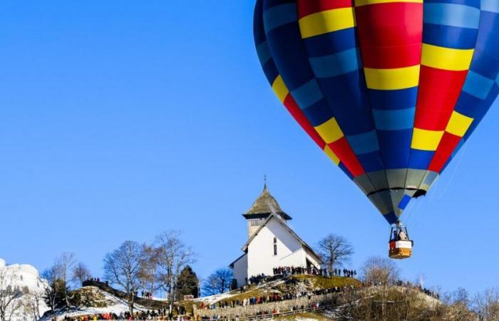 Domenica ha finalmente potuto prendere il via il Festival internazionale delle mongolfiere di Château-d’Oex – RTS.CH