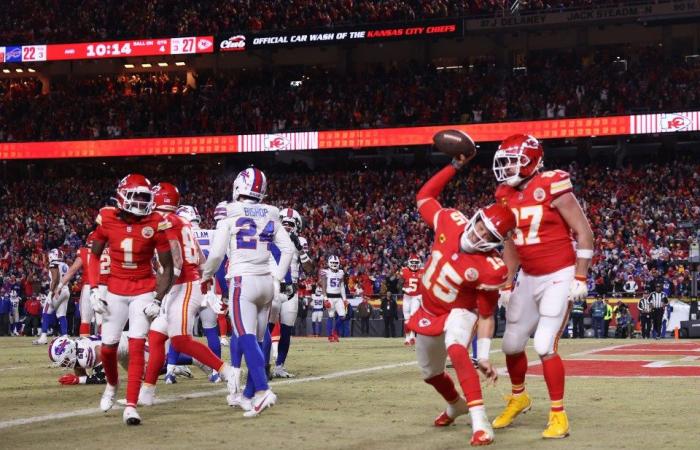 Patrick Mahomes padroneggia nuovamente Josh Allen per mantenere vivo il sogno dei tre tornei di Kansas City mentre l’immortalità del Super Bowl attende