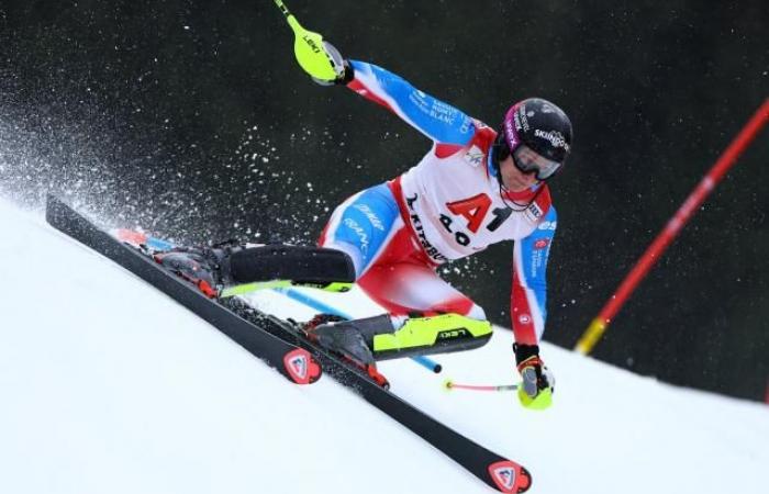 Steven Amiez 2° e Clément Noël 4° dopo la prima manche dello slalom di Kitzbühel