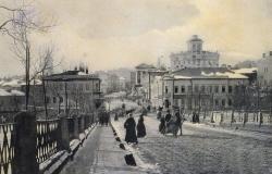 “Una strada a Mosca”, le rondini e la rivoluzione russa