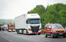 Incidente mortale sulla N12: un pedone investito da un camion