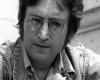 Chitarra di John Lennon scomparsa trovata in soffitta